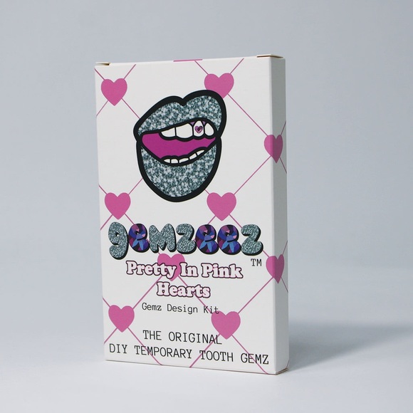 Heart Teeth gems - Picture 1 of 3